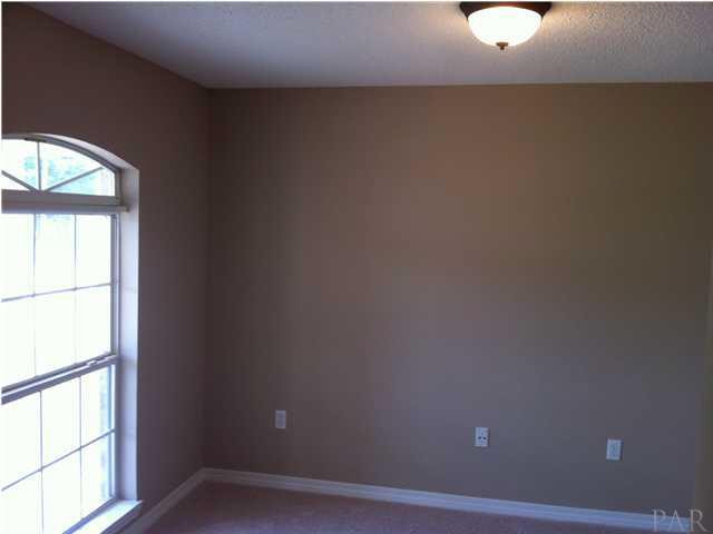 6680 Da Lisa Road Milton, FL 32583 - Photo 4 of 21 Formal Living Room