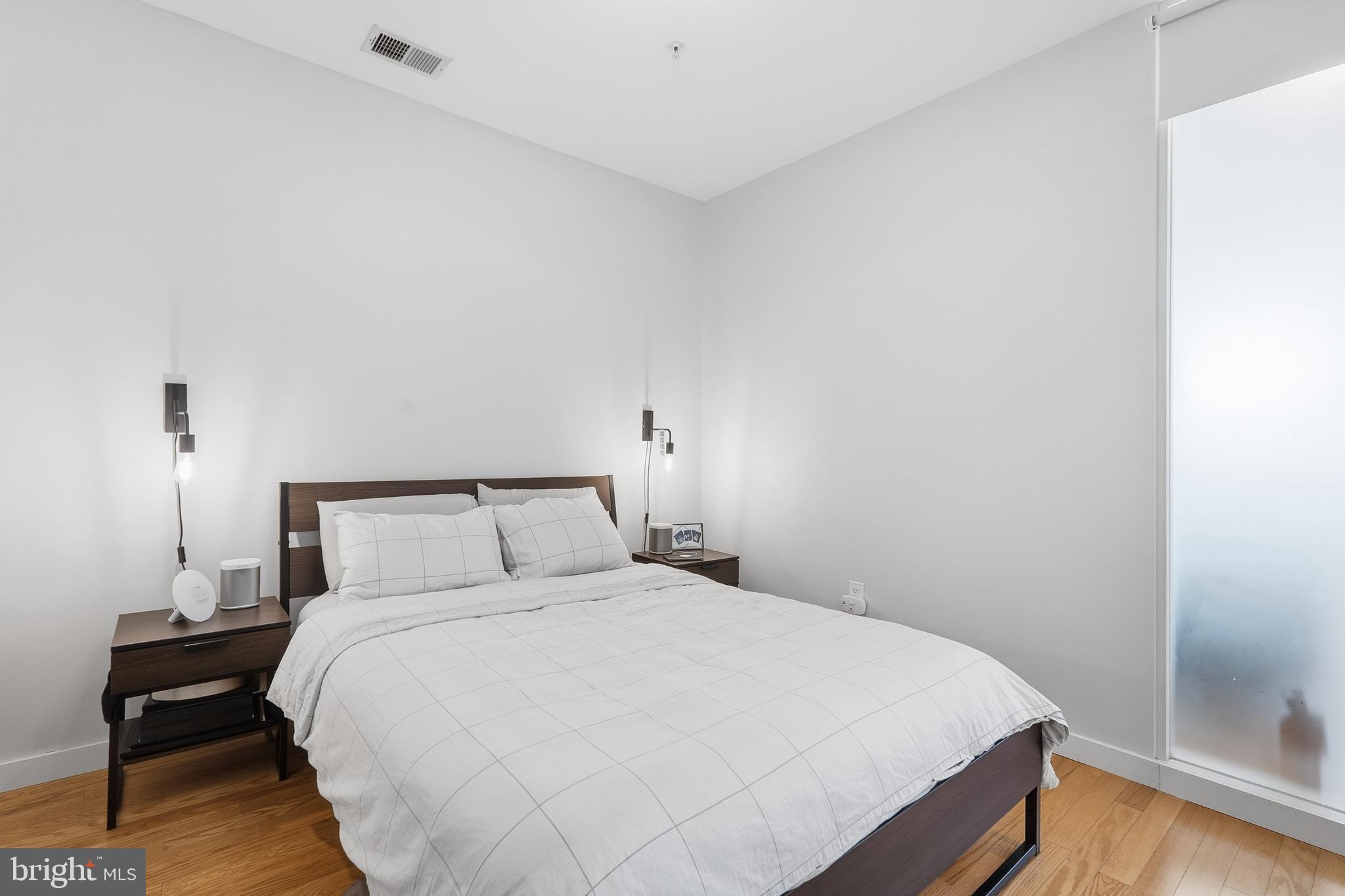 435 R Street Northwest, Unit 404 Washington, DC 20001 - Photo 8 of 36