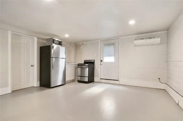 $1,400 | 7809 Nelson Street, Unit A, New Orleans, LA 70125