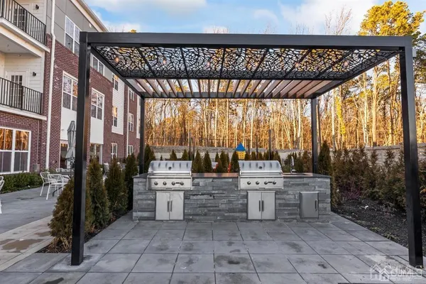 $2,625 | 1 Nolan Way, Unit DELUX, East Brunswick, NJ 08816