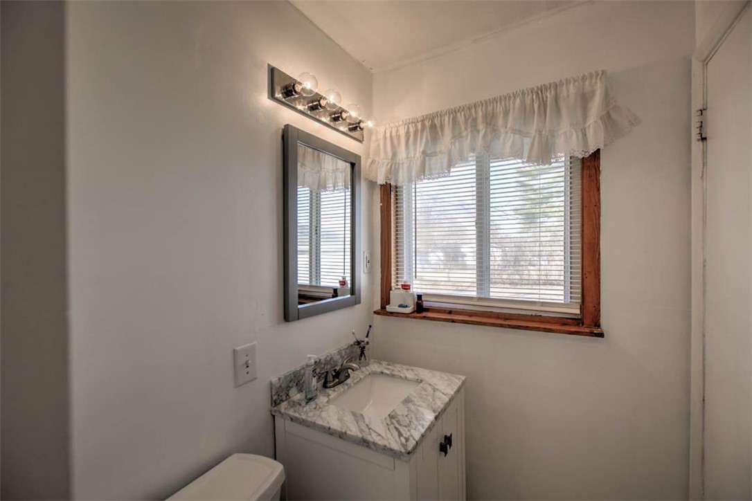 1921 Windsor Road Decatur, IL 62521 - Photo 14 of 24 Gallery Image 14
