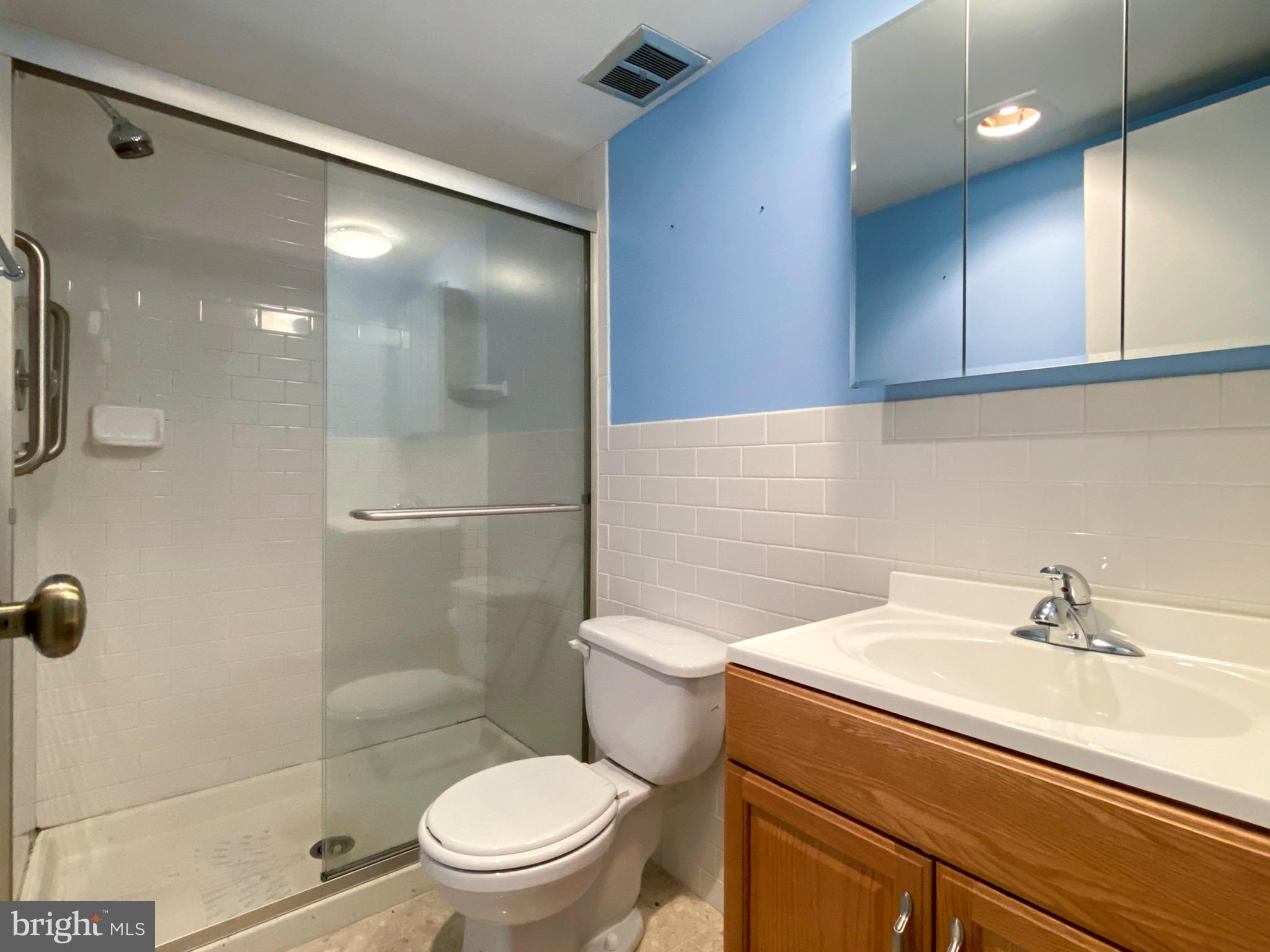 2103 Delaire Landing Road Philadelphia, PA 19114 - Photo 21 of 25 Gallery Image 21