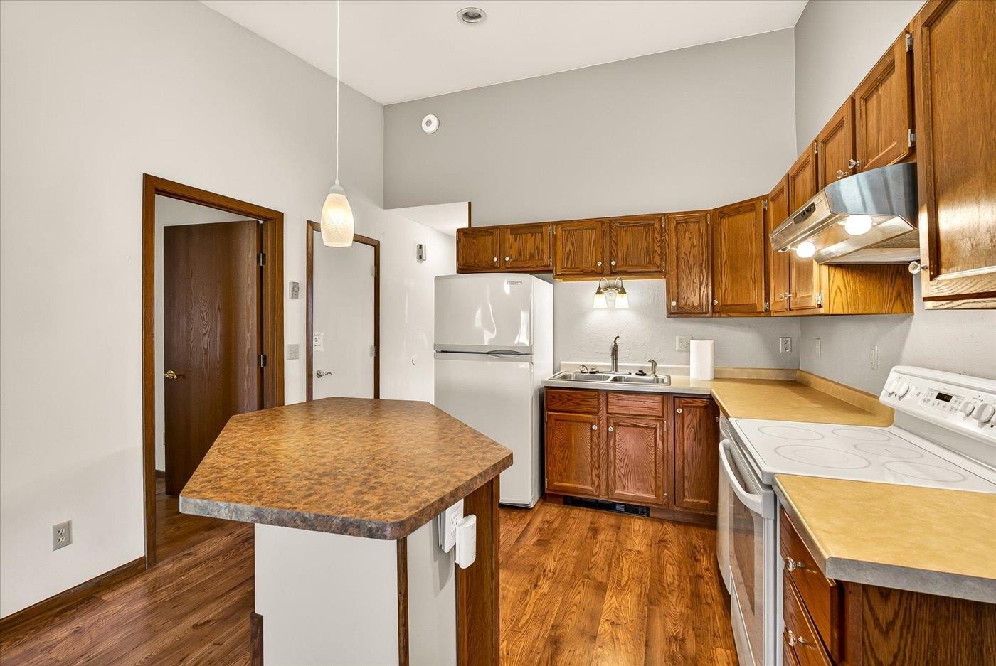 623 Saddle Ridge Portage, WI 53901 - Photo 21 of 43