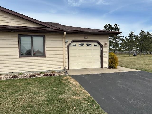 623 Saddle Ridge Portage, WI 53901 - Photo 3 of 43