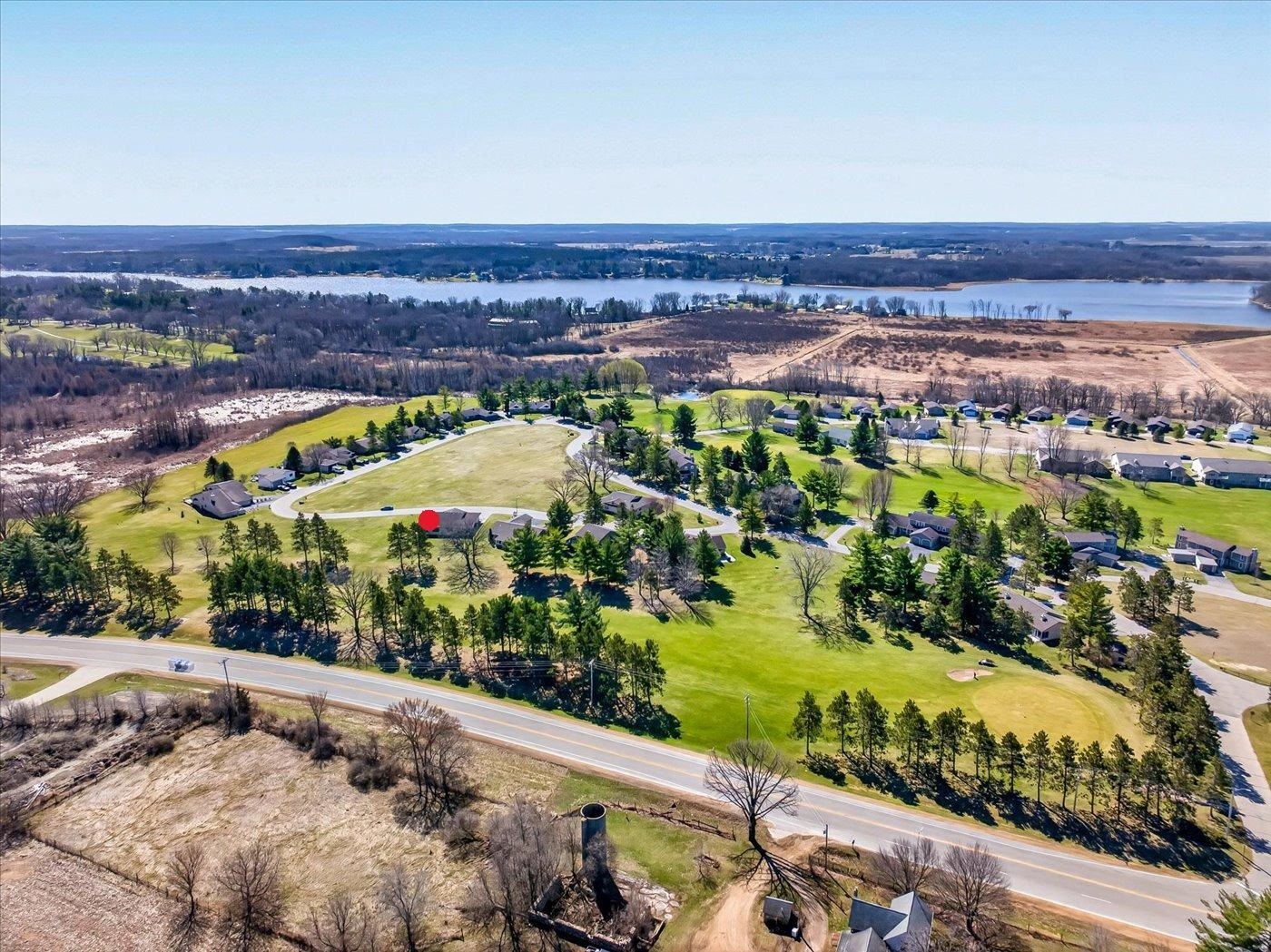 623 Saddle Ridge Portage, WI 53901 - Photo 7 of 43