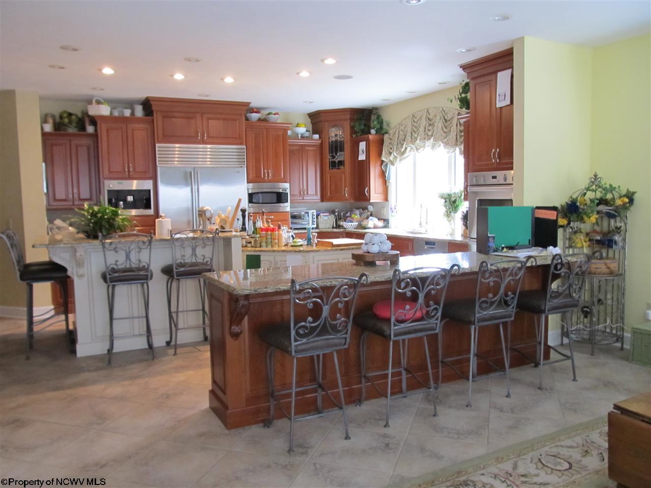 240 Ruffed Grouse Drive Bridgeport, WV 26330 - Photo 10 of 20 Gallery Image 10