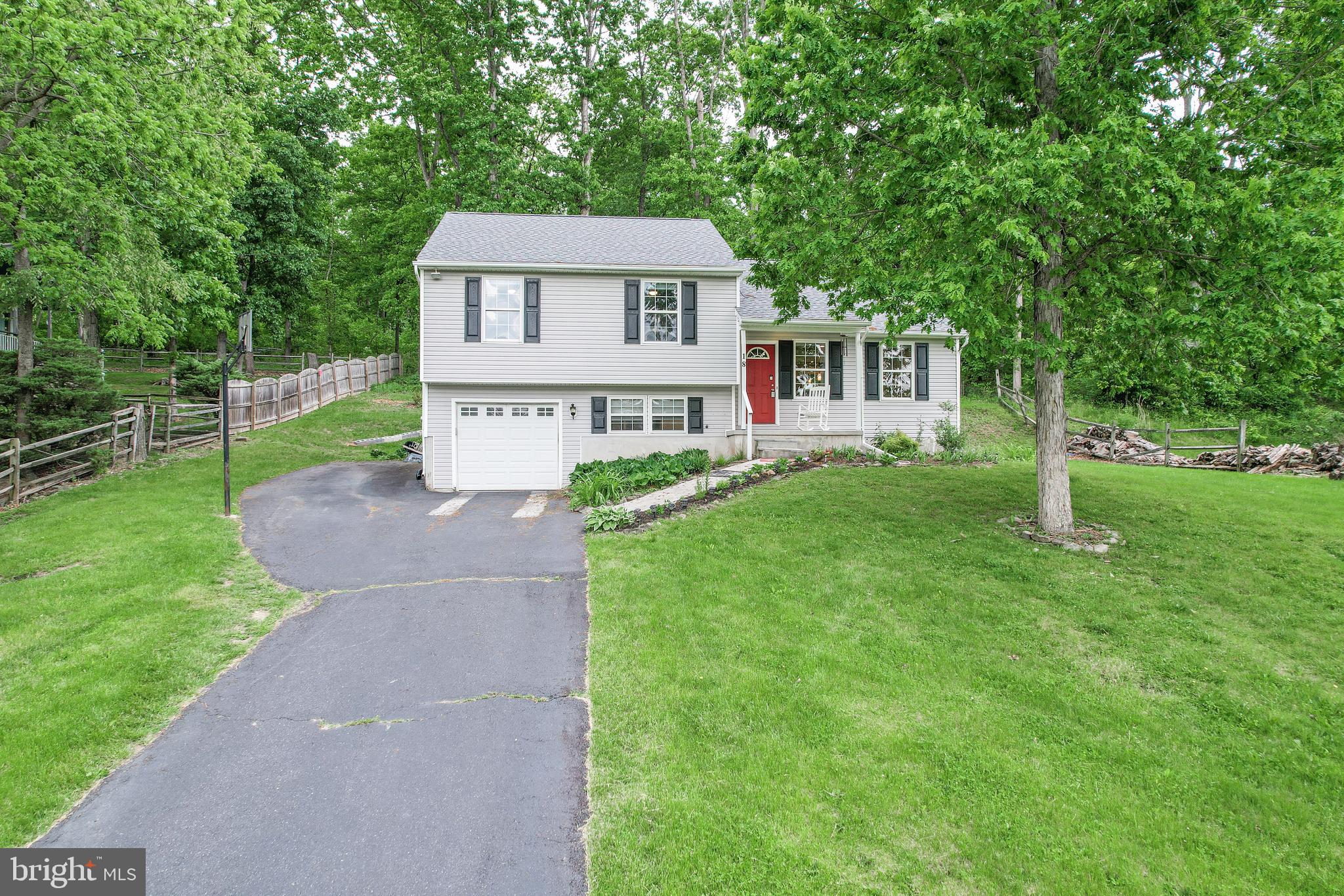 18 Deep Powder Trail Fairfield, PA 17320 - Photo 1 of 46 Gallery Image 1