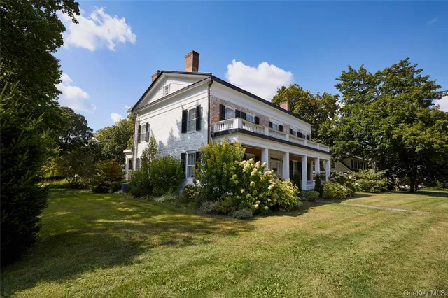 a picture of a room with a white wall