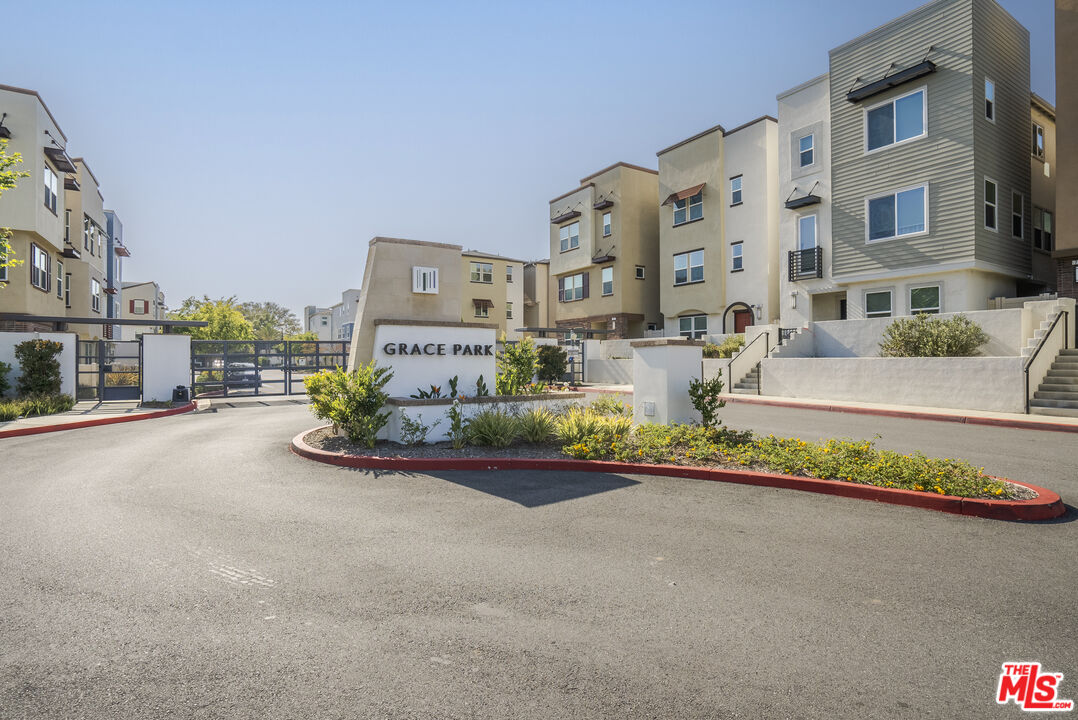 756 Daniel Freeman Circle Inglewood, CA 90301 - Photo 50 of 54