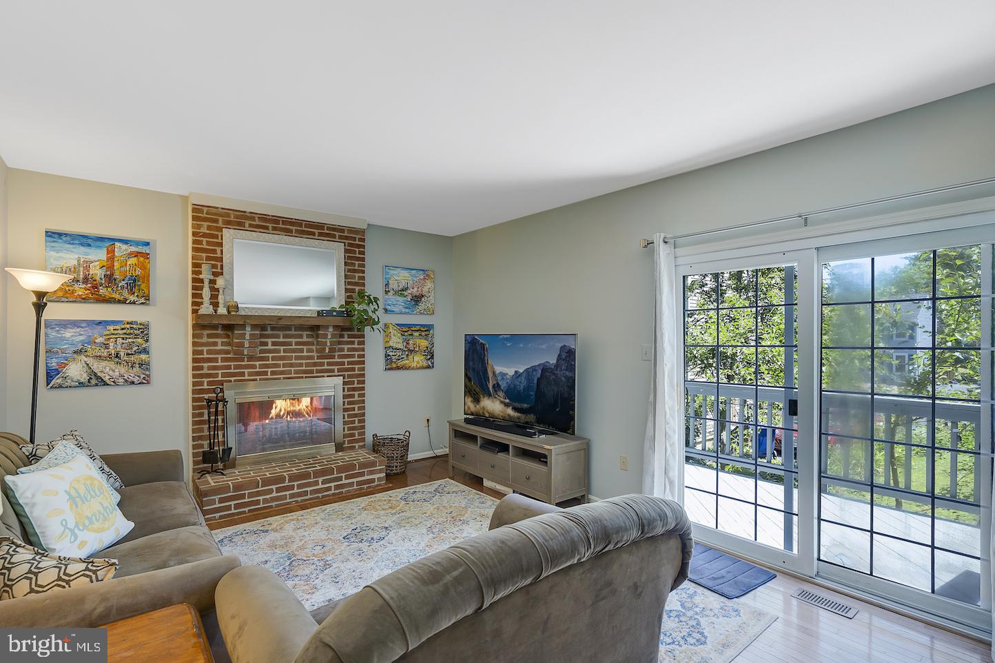 14903 Alpine Meadow Lane Silver Spring, MD 20906 - Photo 13 of 49 Family room that opens to the deck