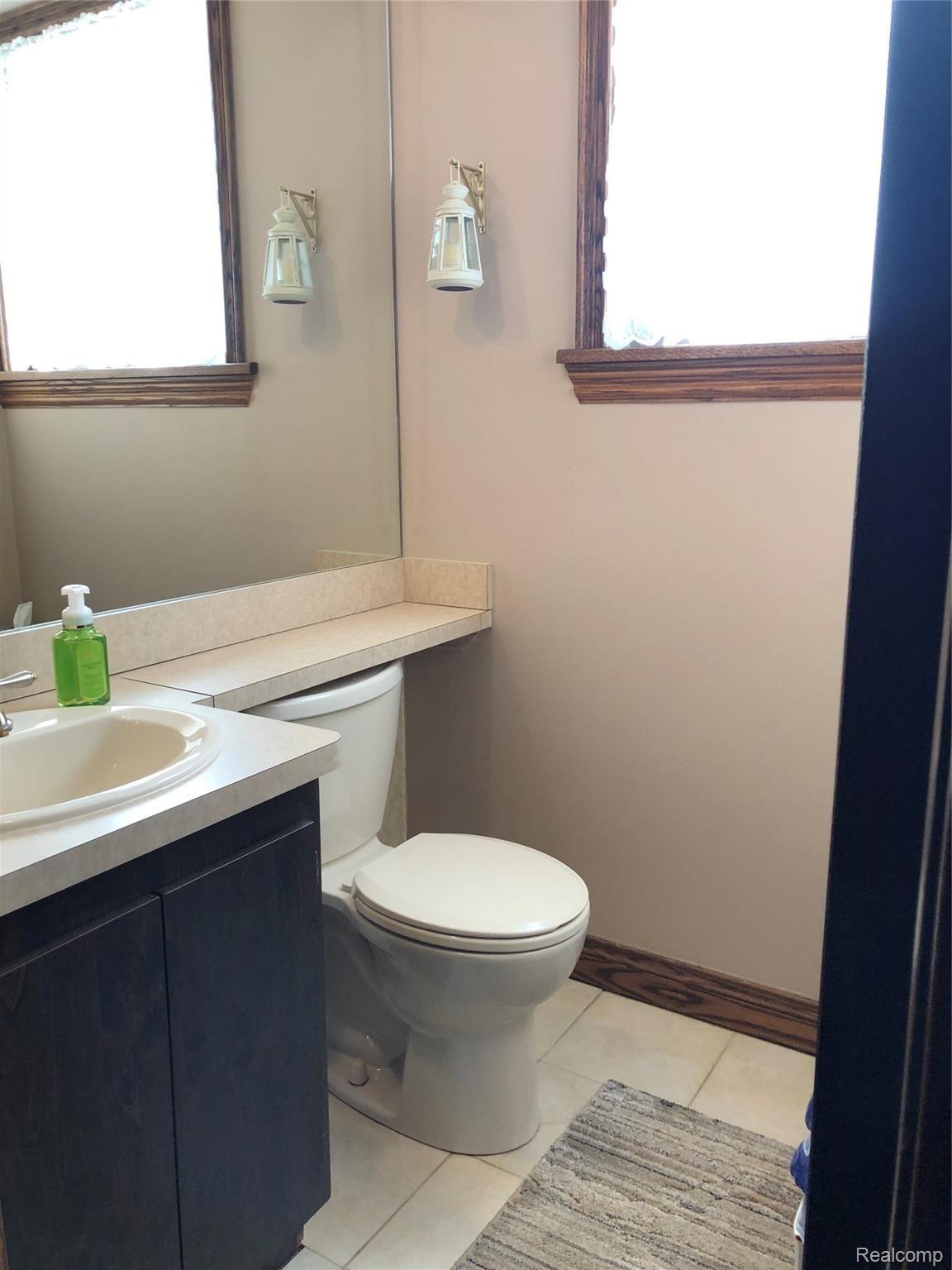 5208 Casey Road Dryden, MI 48428 - Photo 32 of 52 Half-bath