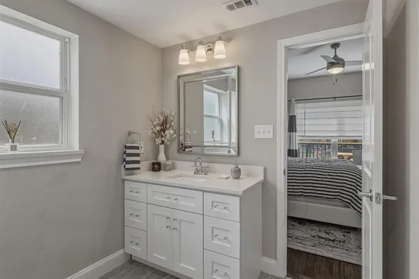 $8,450 | 5914 Goodwin Avenue, Dallas, TX 75206