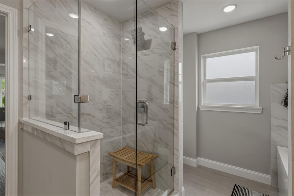 5914 Goodwin Avenue Dallas, TX 75206 - Photo 19 of 32 a bathroom with a shower