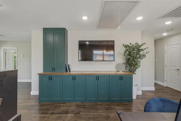 $8,450 | 5914 Goodwin Avenue, Dallas, TX 75206