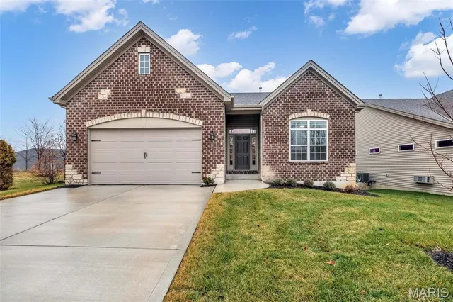 $649,863 | 201 Keaton Woods Drive, O'Fallon, MO 63368