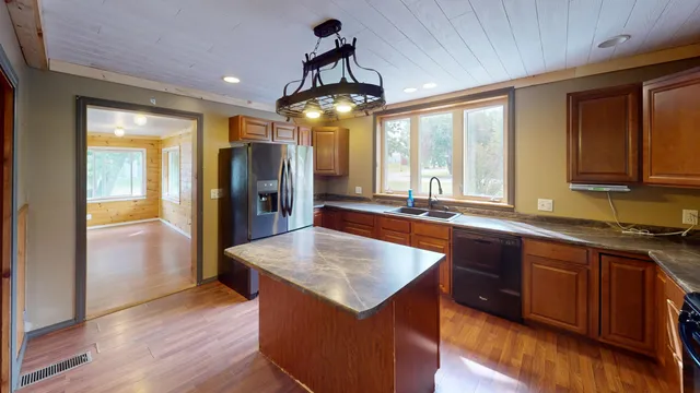 $224,900 | 44 Penobscot Avenue, Howland, ME 04448