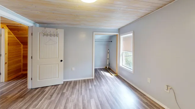 $224,900 | 44 Penobscot Avenue, Howland, ME 04448