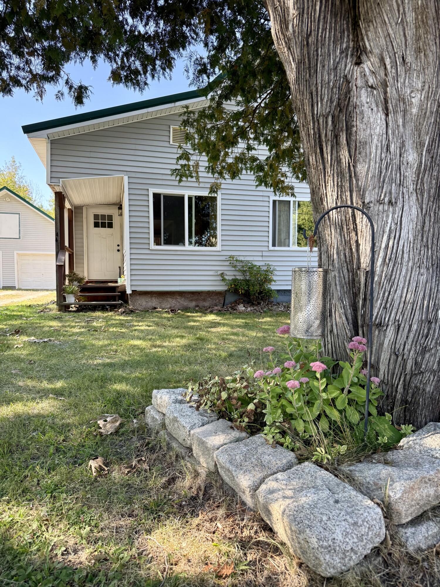 44 Penobscot Avenue Howland, ME 04448 - Photo 3 of 40 IMG_4392