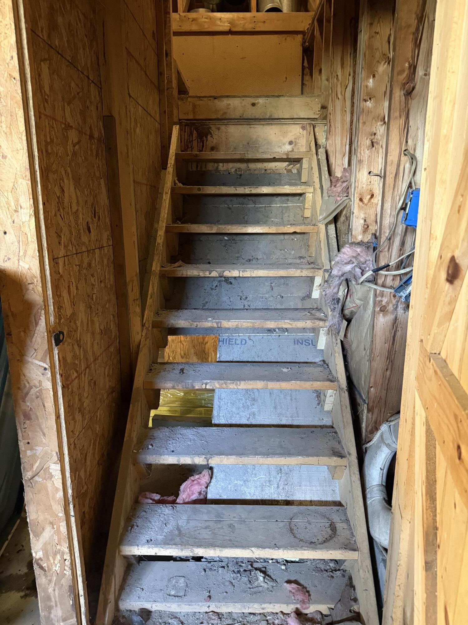 44 Penobscot Avenue Howland, ME 04448 - Photo 37 of 40 IMG_4420