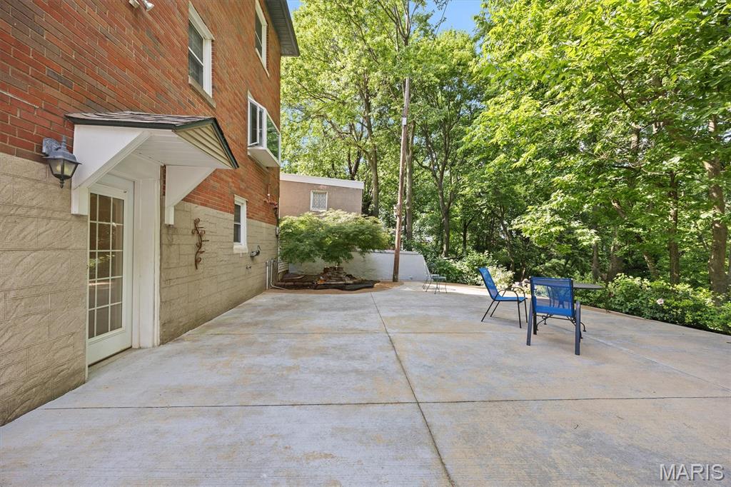 711 Riverview Drive Alton, IL 62002 - Photo 36 of 51