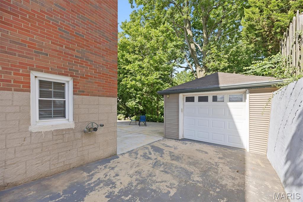 711 Riverview Drive Alton, IL 62002 - Photo 38 of 51