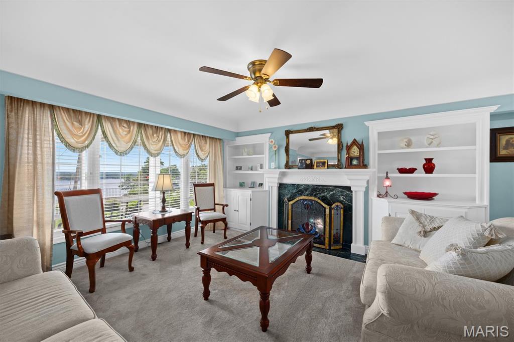 711 Riverview Drive Alton, IL 62002 - Photo 9 of 51