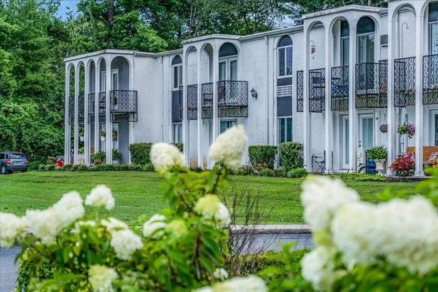 $194,900 | 1302 Dr. Martin Luther King Jr. Boulevard, Unit 1, Murfreesboro, TN 37130