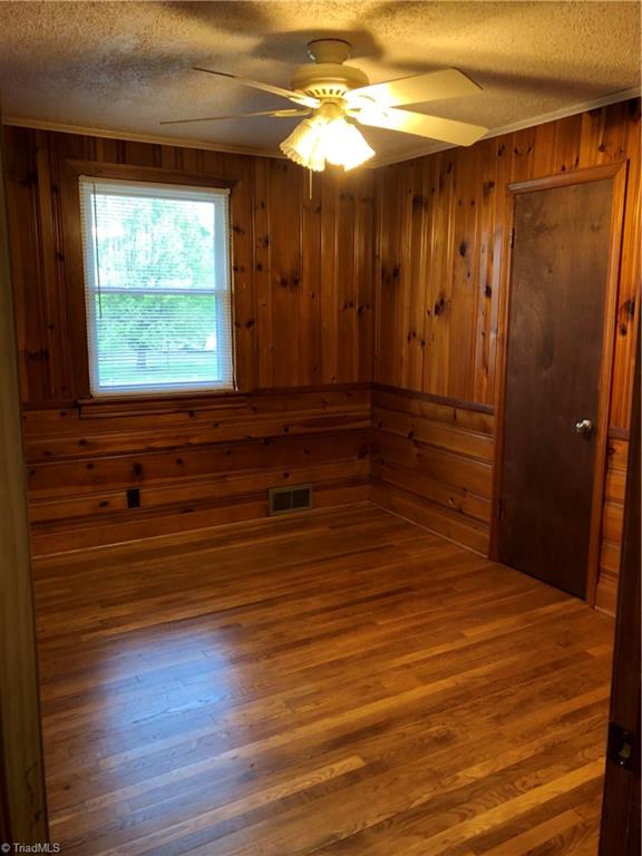 2695 Beroth Road Pfafftown, NC 27040 - Photo 8 of 13 Gallery Image 8