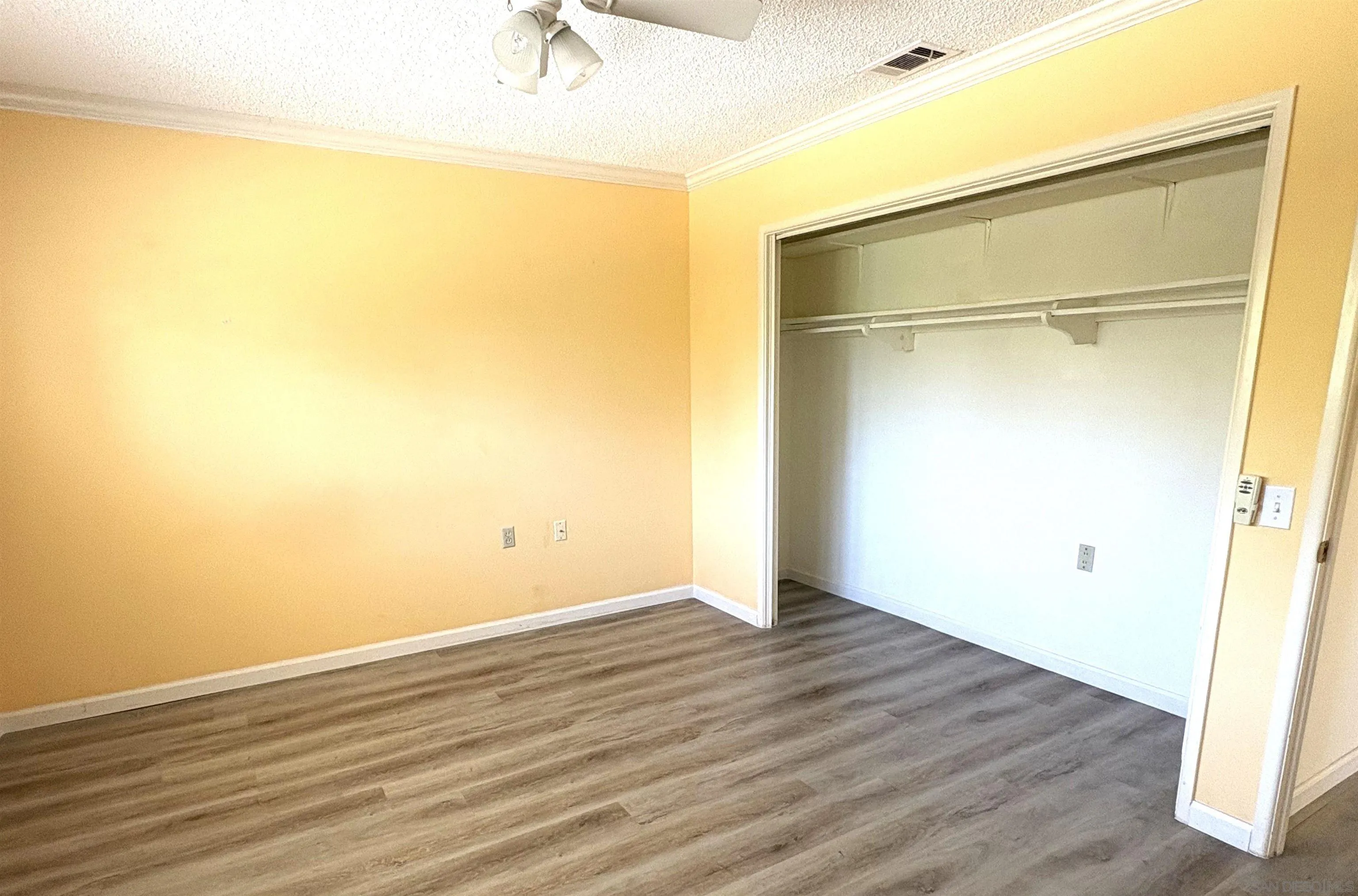 12040 Callado Road San Diego, CA 92128 - Photo 12 of 19 Primary Bedroom