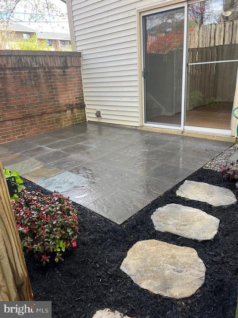 1924 North Daniel Street Arlington, VA 22201 - Photo 16 of 23 a view of outdoor space