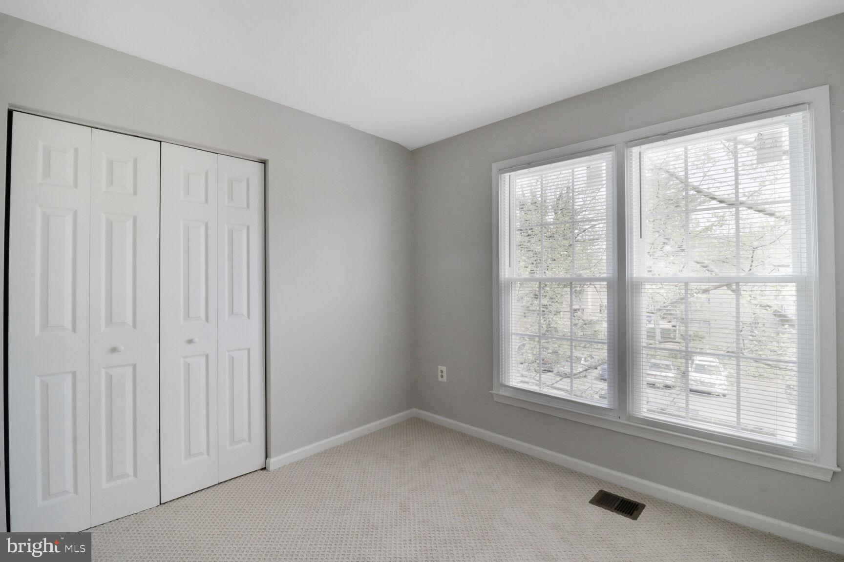 1924 North Daniel Street Arlington, VA 22201 - Photo 6 of 23 a view of an empty room with a window
