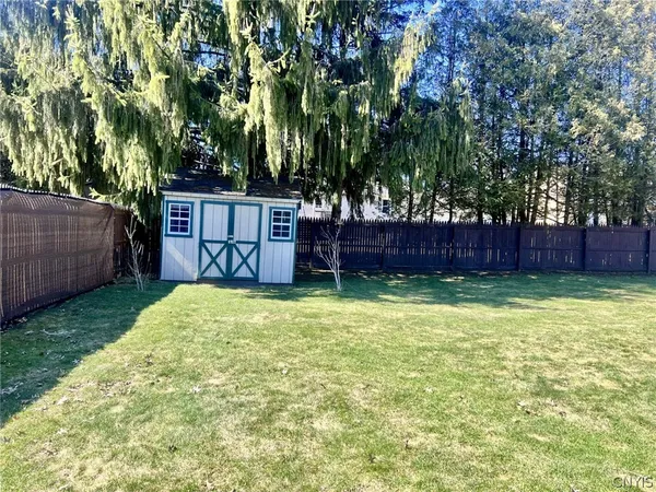 $319,900 | 13 Hickory Park Road, Cortland, NY 13045