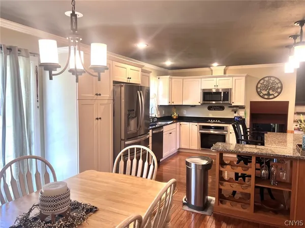 $319,900 | 13 Hickory Park Road, Cortland, NY 13045