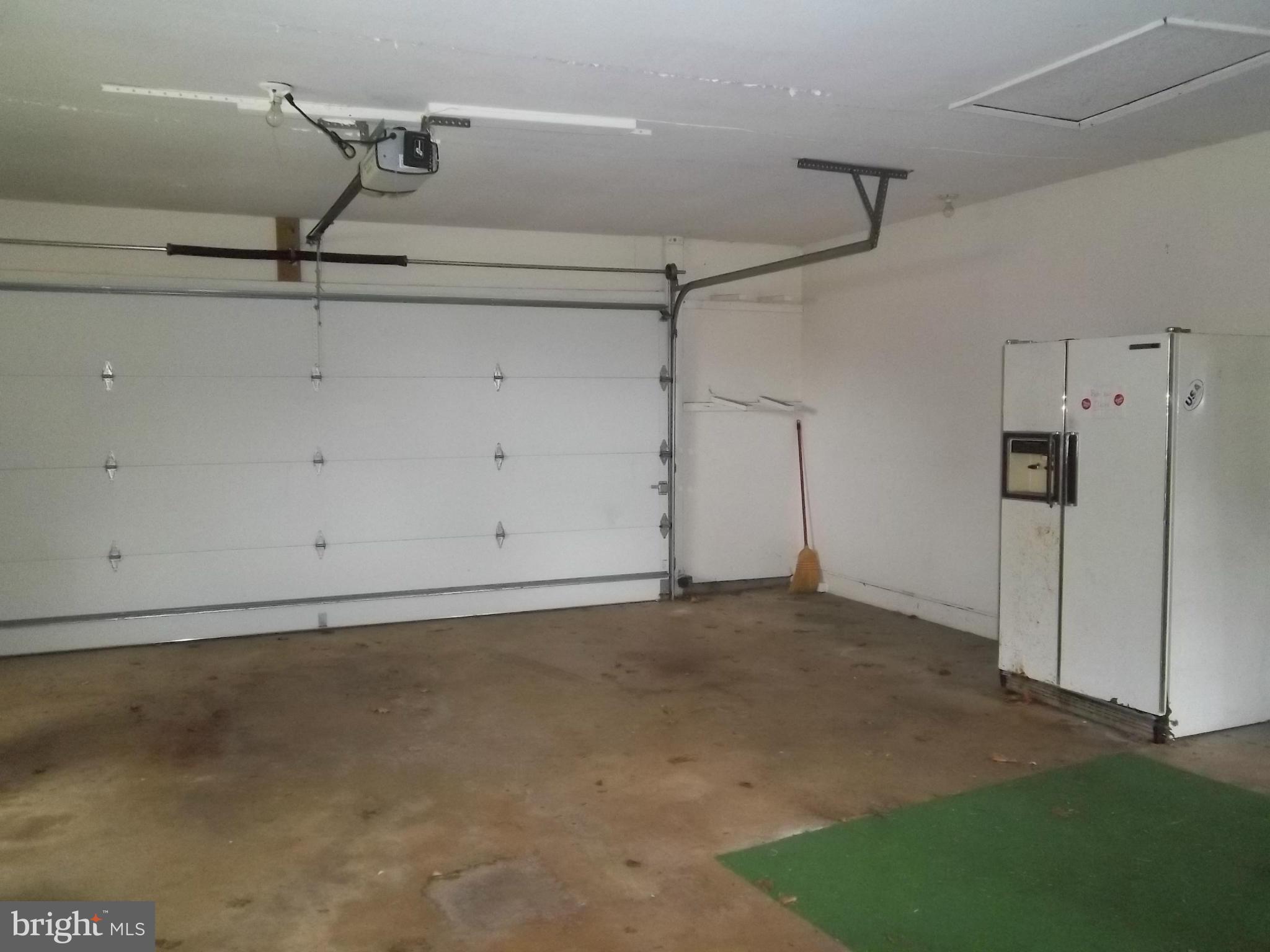4 Park Circle Rising Sun, MD 21911 - Photo 15 of 20 2-car Garage