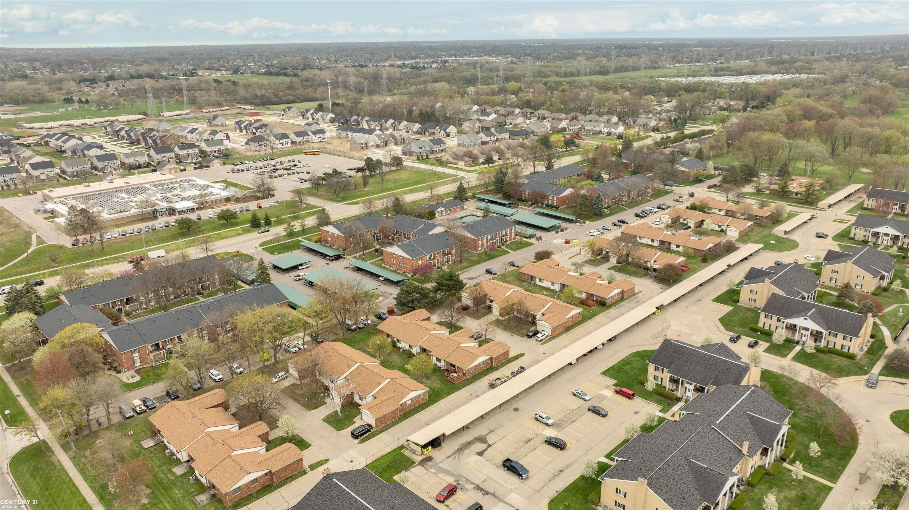 11944 15 Mile Road Sterling Heights, MI 48312 - Photo 32 of 35