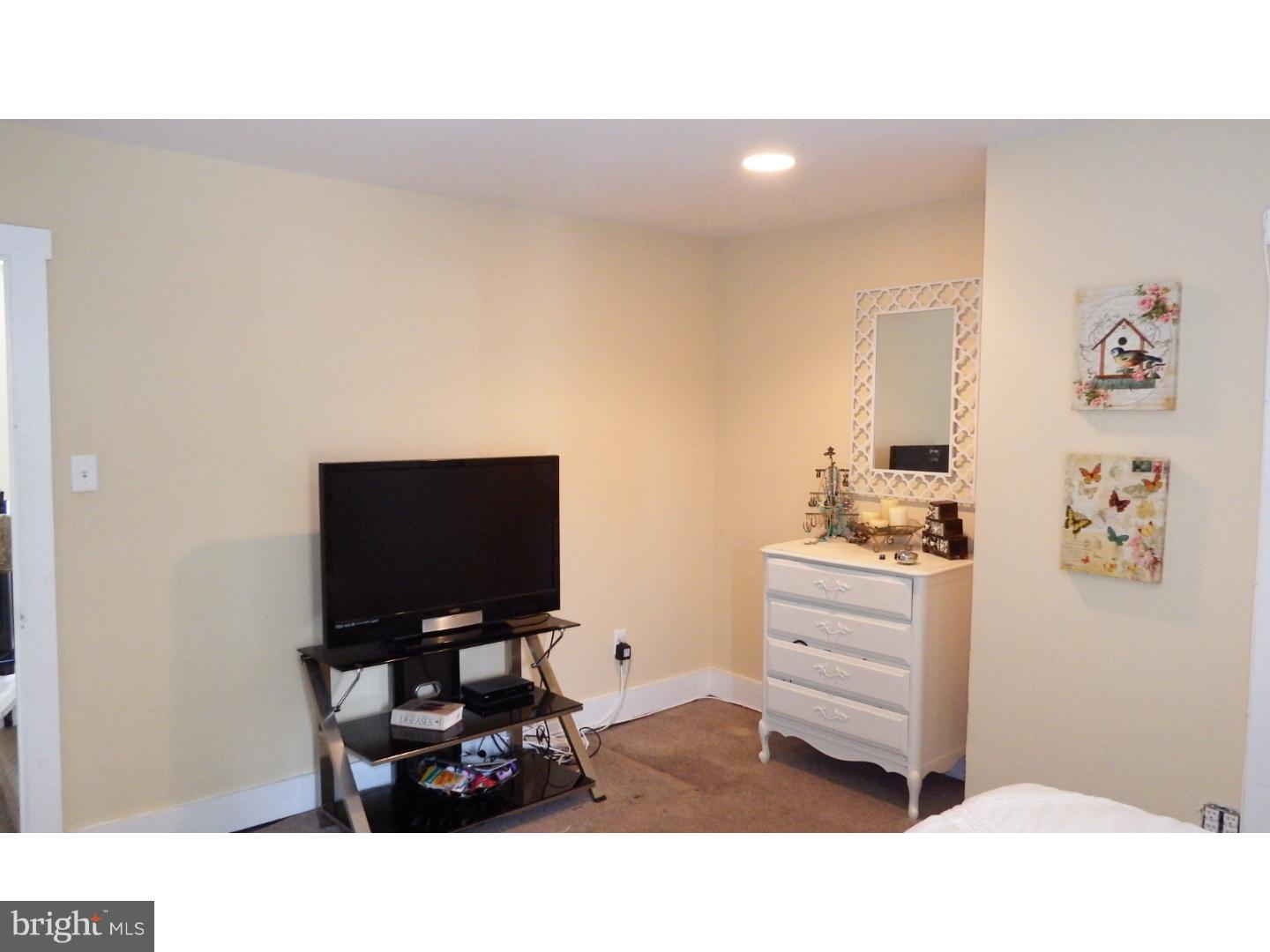 140 Wendover Street Philadelphia, PA 19127 - Photo 8 of 13