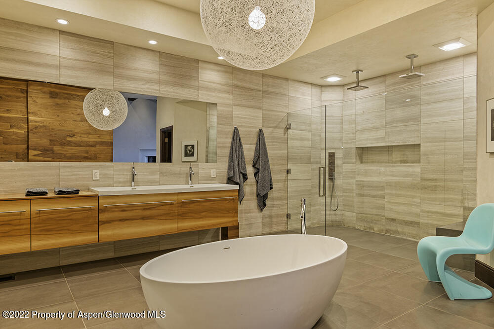352 East Reds Road Aspen, CO 81611 - Photo 24 of 46 352eReds_WEB22091228
