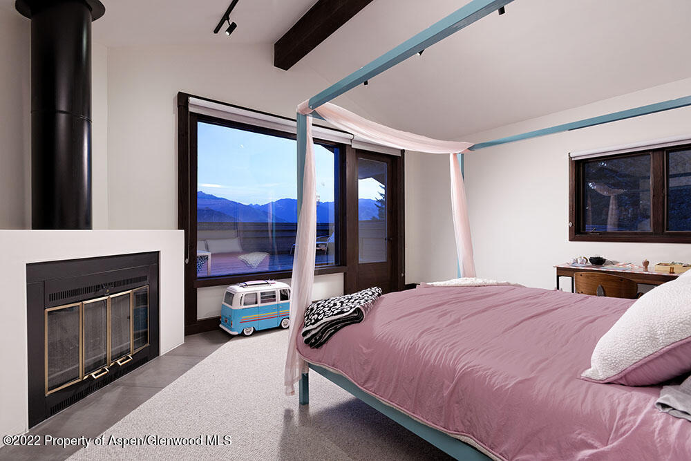 352 East Reds Road Aspen, CO 81611 - Photo 36 of 46 352eReds_WEB22091221