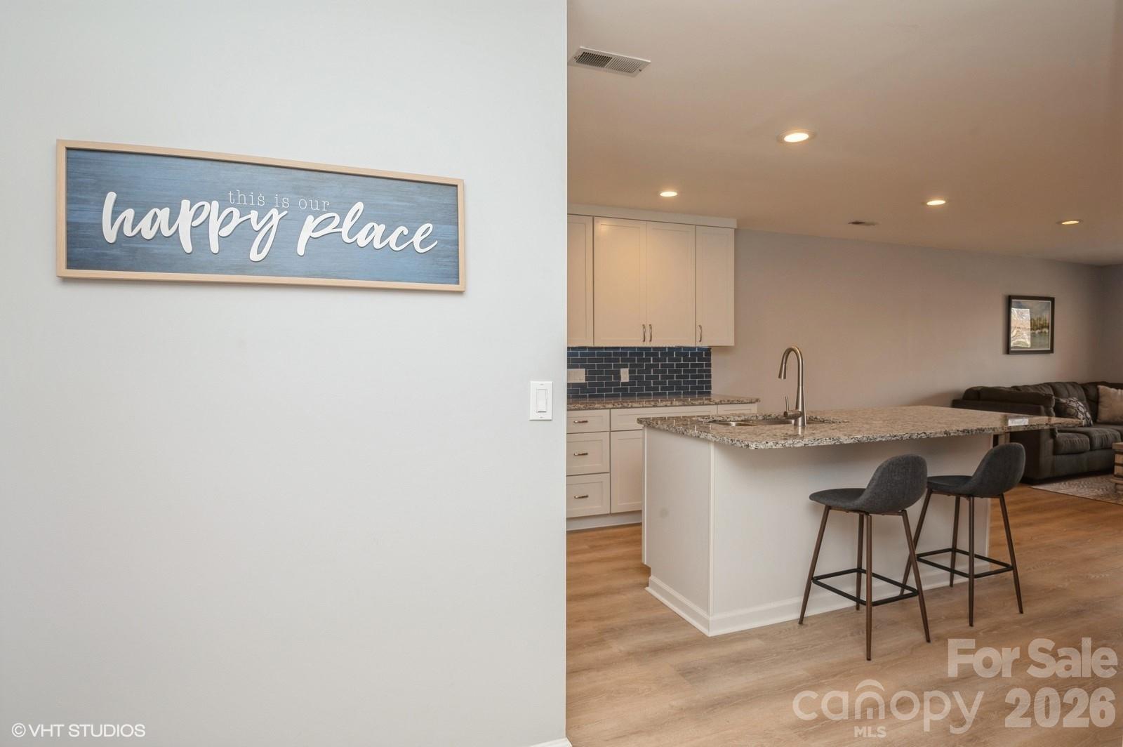 13822 Queens Harbor Road, Unit H Charlotte, NC 28278 - Photo 4 of 38