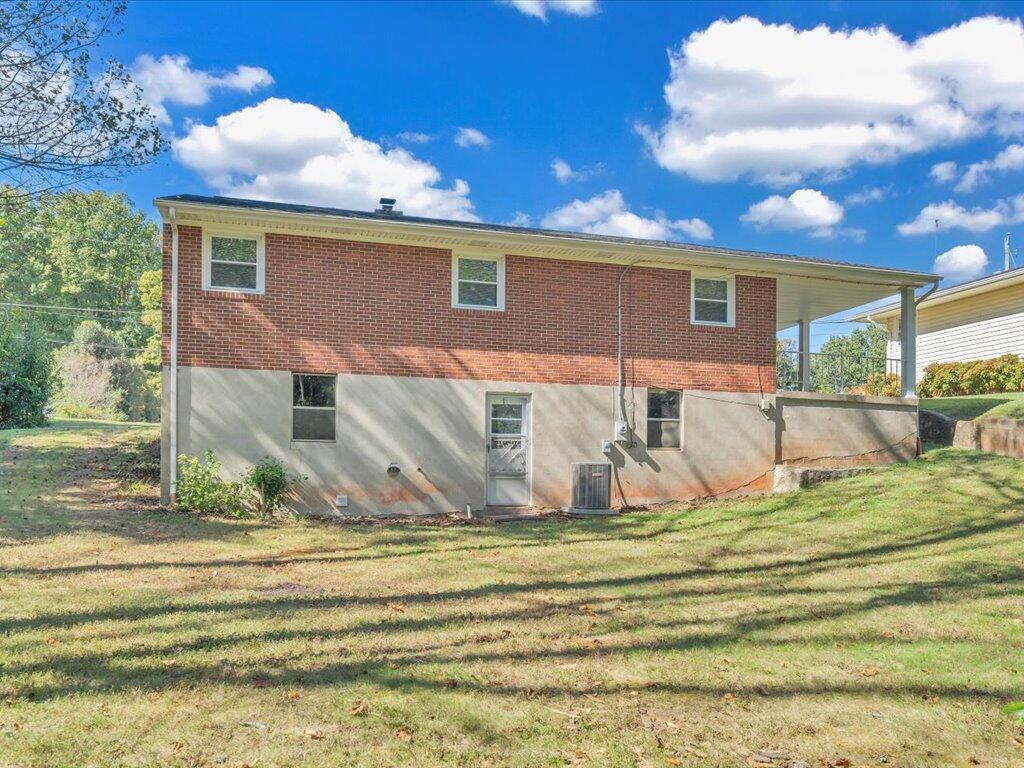 611 Murphy Road Collinsville, VA 24078 - Photo 29 of 38 29-MIB05128
