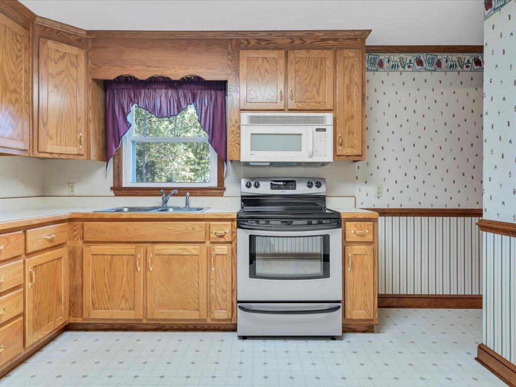 611 Murphy Road Collinsville, VA 24078 - Photo 7 of 38 07-MIB05095