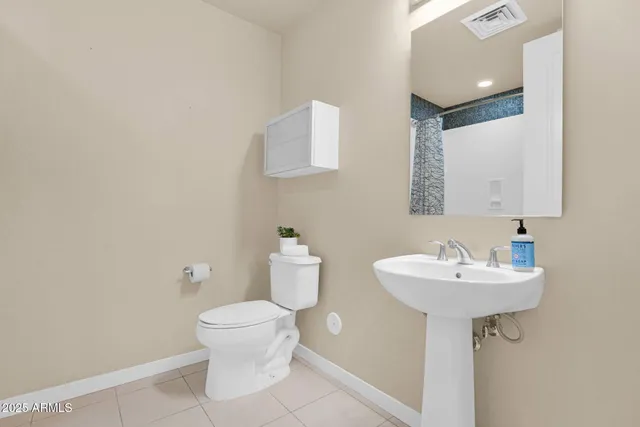 $532,500 | 1 East Lexington Avenue, Unit 1101, Phoenix, AZ 85012