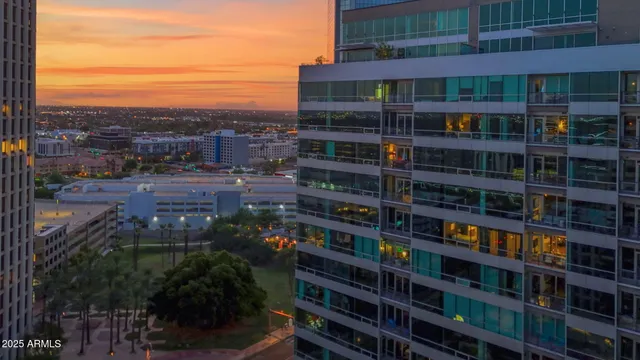 $532,500 | 1 East Lexington Avenue, Unit 1101, Phoenix, AZ 85012