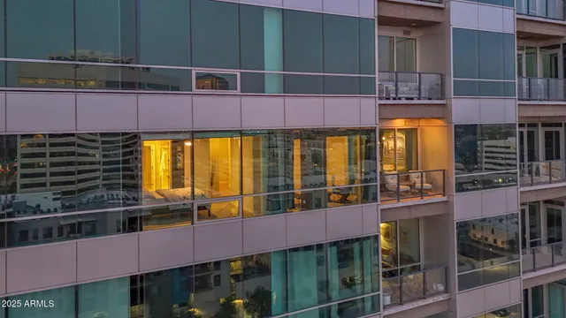 $532,500 | 1 East Lexington Avenue, Unit 1101, Phoenix, AZ 85012