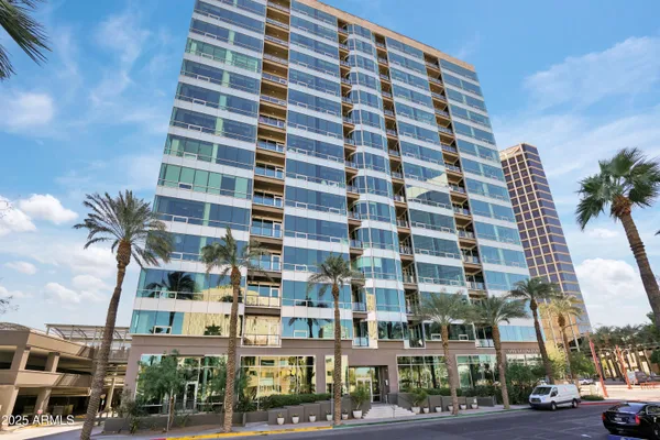 $530,500 | 1 East Lexington Avenue, Unit 1101, Phoenix, AZ 85012
