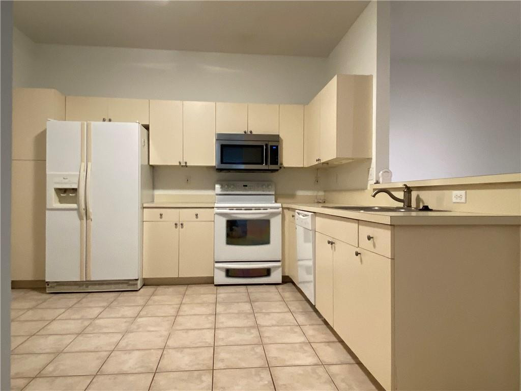 5821 Eagle Cay Lane Pompano Beach, FL 33073 - Photo 3 of 23 Photo 3