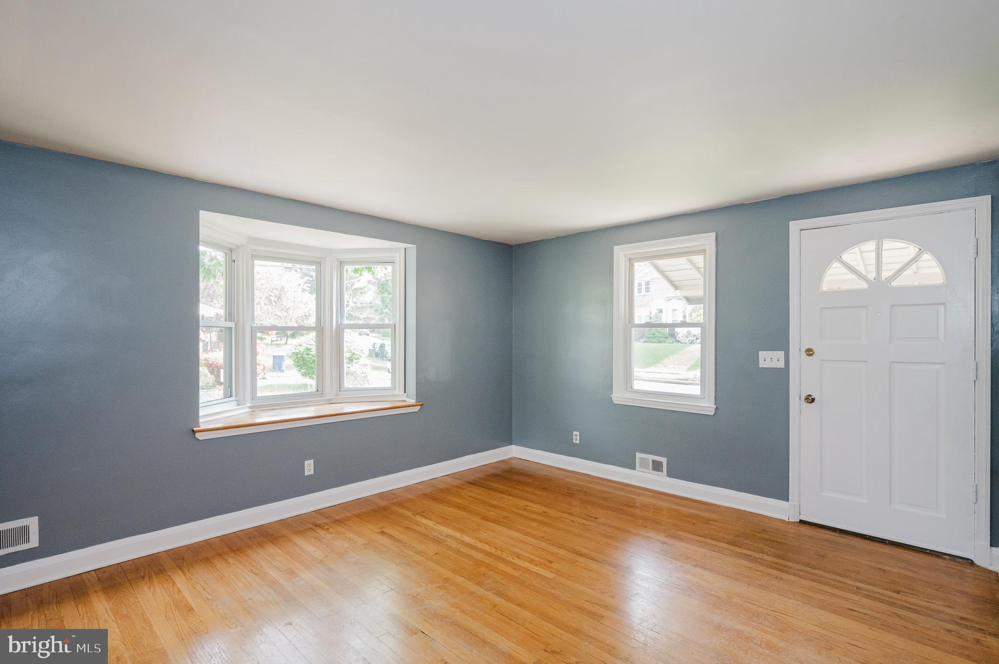 5713 Rockspring Road Baltimore, MD 21209 - Photo 7 of 48