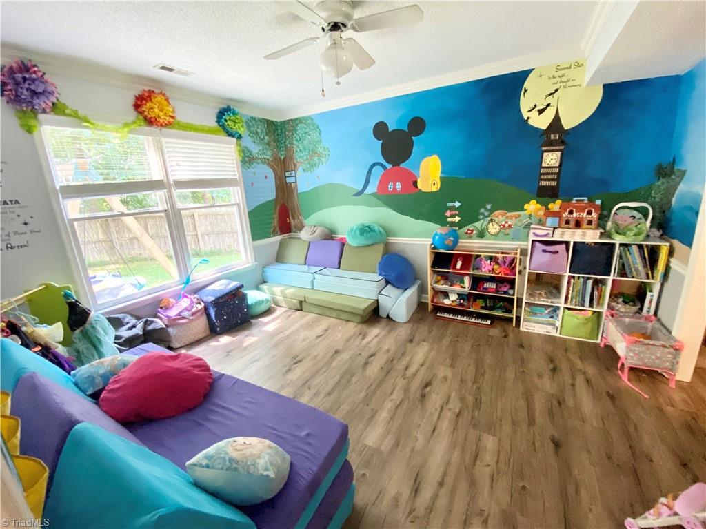 6309 Ridge Haven Road Greensboro, NC 27410 - Photo 13 of 26 Gallery Image 13