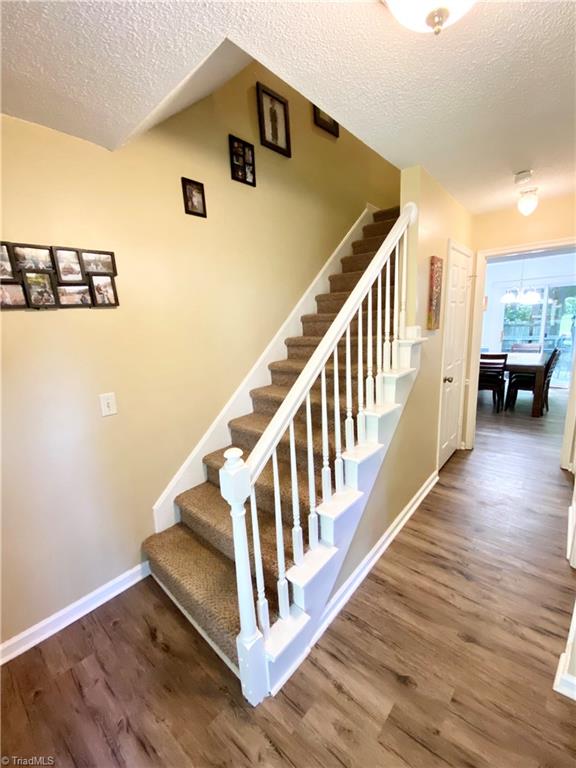 6309 Ridge Haven Road Greensboro, NC 27410 - Photo 4 of 26 Gallery Image 4