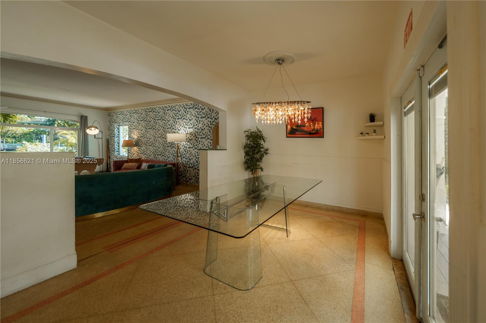 701 Hollywood Boulevard, Unit 701 Hollywood, FL 33019 - Photo 15 of 27 a view of a livingroom with furniture and windows